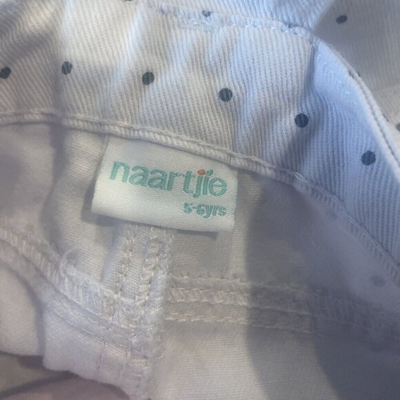 Naartjie Size 5-6 Denim Shortalls Overalls White Polka Dots Shorts - Picture 8 of 9
